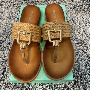 Marbella flip flops size 8. Tan and gold